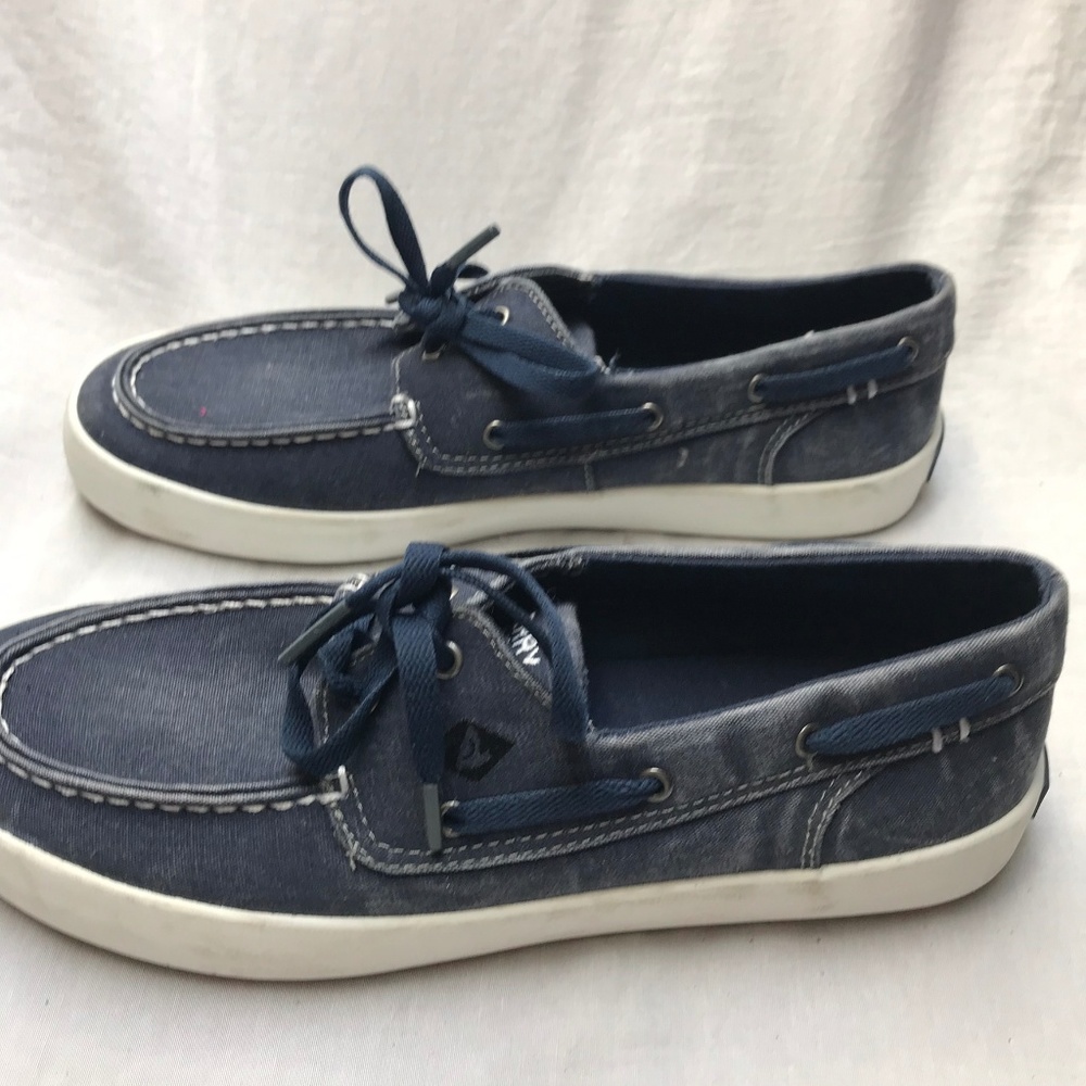 Sperry Shoes - Picture 3 of 8